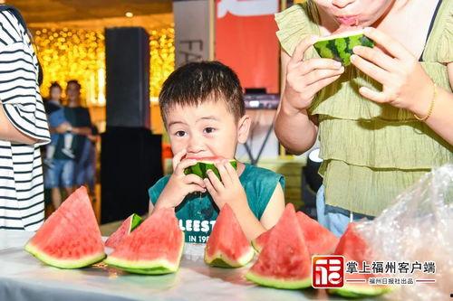 火爆吃瓜爆料图片,火爆爆料图片背后的惊人真相