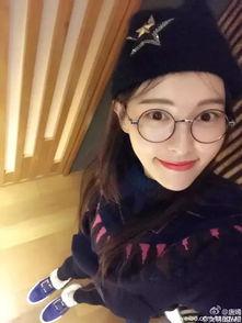 明星网红笑脸,揭秘明星网红的迷人笑容魅力”