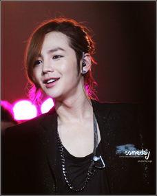 风靡明星网红圈,潮流风向标揭秘