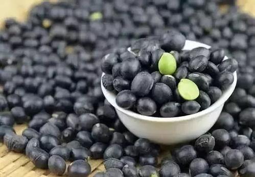 小二黑吃瓜,一场别开生面的乡村盛宴