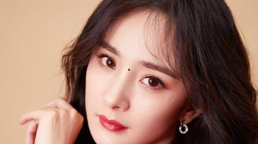 明星网红可可,闪耀娱乐圈的时尚宠儿