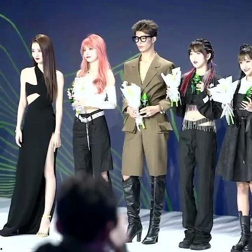 明星网红和明星同台,跨界合作精彩纷呈