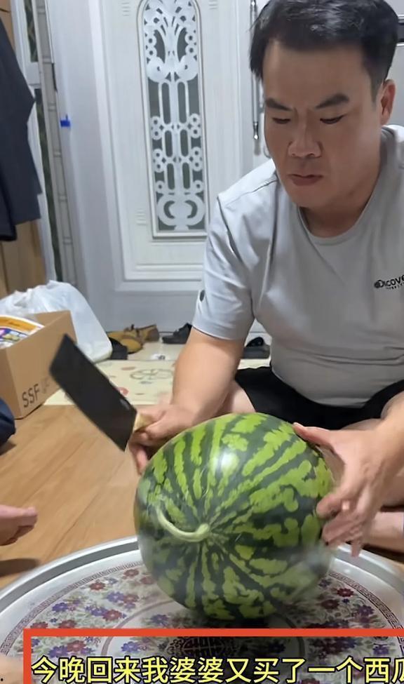 热门吃瓜博主的作品,那些你不知道的幕后故事