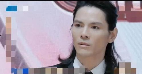 她为了吃瓜进娱乐圈