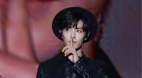 肖战今日吃瓜现场,揭秘明星幕后趣闻